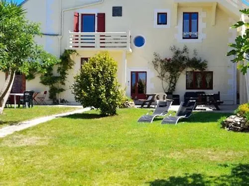Holiday home Duplex 800M De La Plage Trevou-Treguignec France